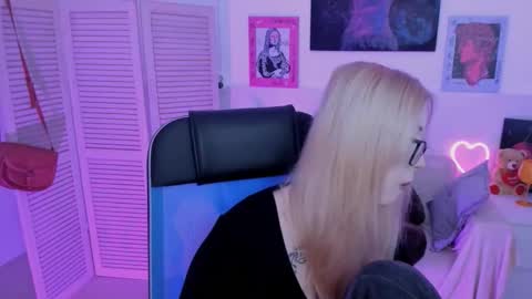 Snapshot of rubyybennett chatting on 09-20-25, 07:09 rubyybennett online show from 09-20-25, 07:09