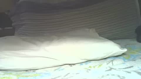 rudisuzzy 1 online show from 05-12-26, 11:29
