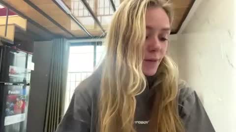 KaY online show from 07-09-26, 11:14