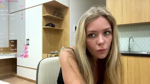 KaY online show from 08-05-26, 12:52