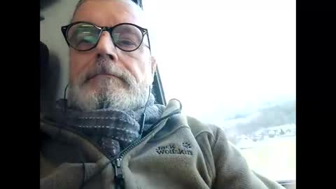 Snapshot of ruk_ri913mn chatting on 01-03-25, 12:41 Jimi online show from 01-03-25, 12:41