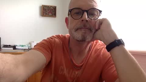 Snapshot of ruk_ri913mn chatting on 02-12-25, 11:51 Jimi online show from 02-12-25, 11:51