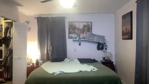 rumriddle555 online show from 04-29-26, 02:43