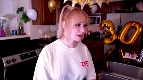 Lady online show from 05-10-26, 03:01