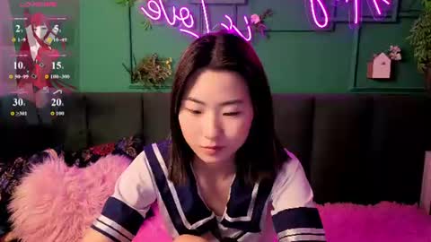 Snapshot of runi_asian chatting on 06-28-26, 01:22 Runi online show from 06-28-26, 01:22