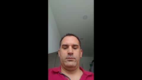 Snapshot of runner1978 chatting on 02-06-26, 11:35 runner1978 online show from 02-06-26, 11:35