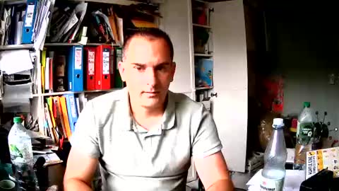 Snapshot of runner1978 chatting on 06-16-26, 08:06 runner1978 online show from 06-16-26, 08:06