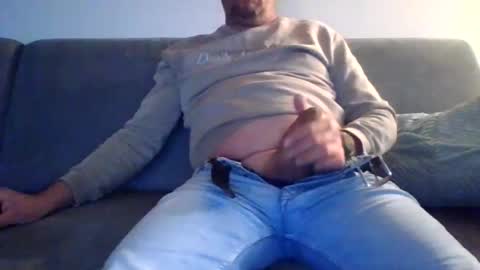 runner_1978 online show from 04-14-26, 09:54