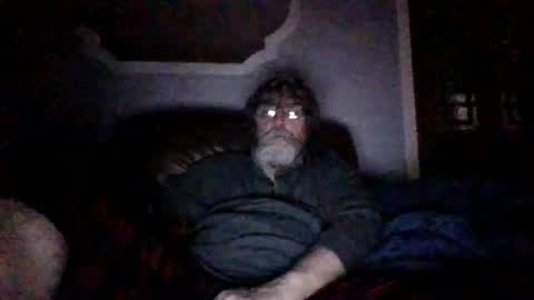 Snapshot of runningaround60 chatting on 02-26-25, 02:59 runningaround60 online show from 02-26-25, 02:59