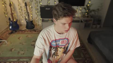 Snapshot of rusbradpitt chatting on 02-17-26, 04:24 rusbradpitt online show from 02-17-26, 04:24