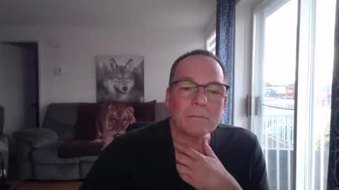 Snapshot of rushse886410 chatting on 06-10-26, 12:44 rushse886410 online show from 06-10-26, 12:44