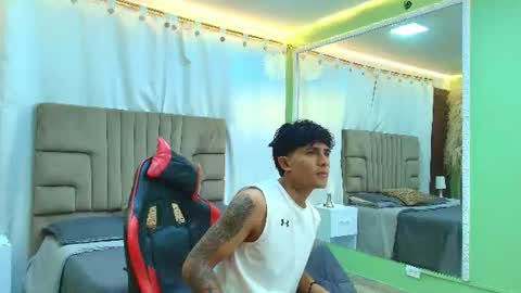Snapshot of ruslan_marcel chatting on 07-24-26, 11:08 Ruslan Marcel online show from 07-24-26, 11:08