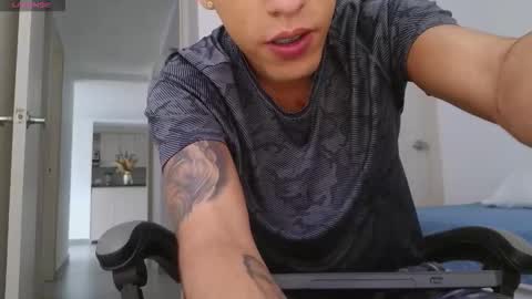  R U S S E L L  online show from 12-15-25, 06:34