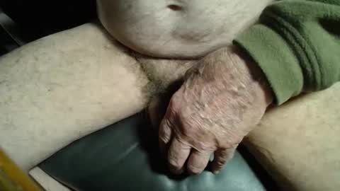 Snapshot of rustic69 chatting on 04-30-26, 03:35 rustic69 online show from 04-30-26, 03:35