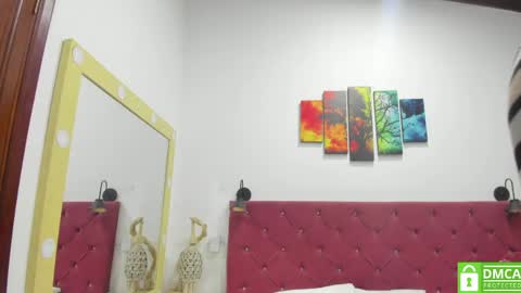Snapshot of ruth_harvey chatting on 05-08-26, 11:48 Ruth online show from 05-08-26, 11:48