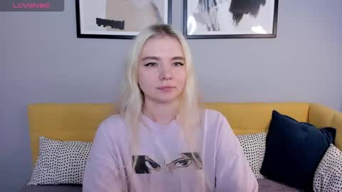 ruthbryant online show from 11-14-25, 01:26