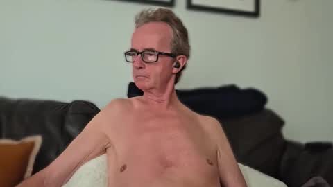 ruttingrabbit online show from 11-04-25, 11:04