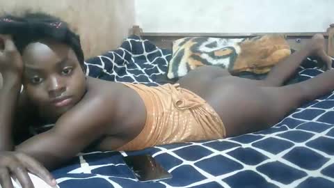 ruu_prettygal online show from 02-15-26, 07:51