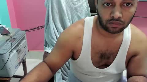 Snapshot of rwb17 chatting on 10-26-25, 02:17 rwb17 online show from 10-26-25, 02:17