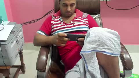 Snapshot of rwb17 chatting on 11-10-25, 03:55 rwb17 online show from 11-10-25, 03:55