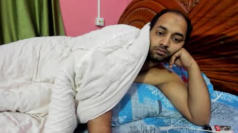 Snapshot of rwb17 chatting on 12-16-25, 12:48 rwb17 online show from 12-16-25, 12:48