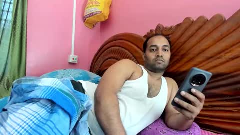 Snapshot of rwb17 chatting on 02-02-26, 09:52 rwb17 online show from 02-02-26, 09:52