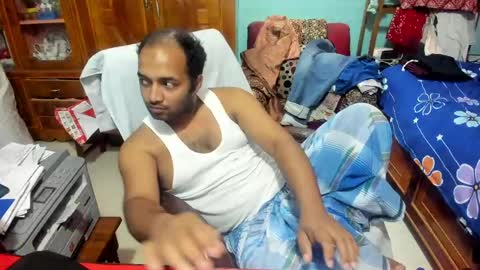 Snapshot of rwb17 chatting on 04-17-26, 10:51 rwb17 online show from 04-17-26, 10:51