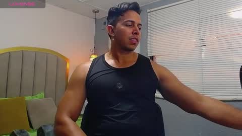 Snapshot of ryan_nesson chatting on 09-26-25, 02:43 Ryan online show from 09-26-25, 02:43