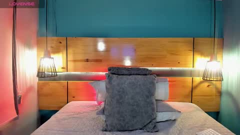 Snapshot of ryan_sailor chatting on 10-04-25, 08:29 RYAN online show from 10-04-25, 08:29