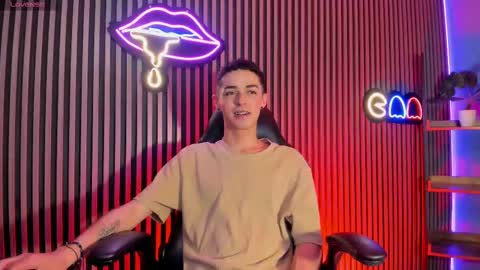 Snapshot of ryan_sailor chatting on 10-10-25, 10:20 RYAN online show from 10-10-25, 10:20