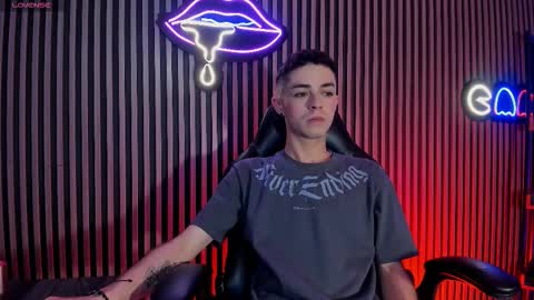 Snapshot of ryan_sailor chatting on 10-14-25, 10:32 RYAN online show from 10-14-25, 10:32