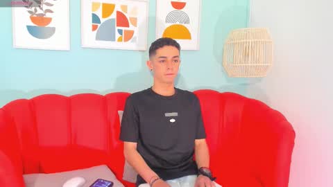 Snapshot of ryan_sailor chatting on 10-20-25, 07:47 RYAN online show from 10-20-25, 07:47