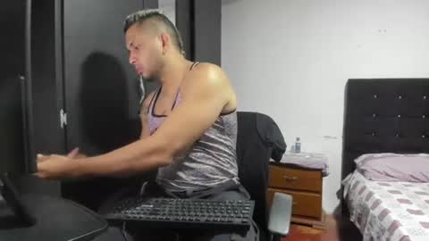 ryan_xc1 online show from 06-16-26, 02:14