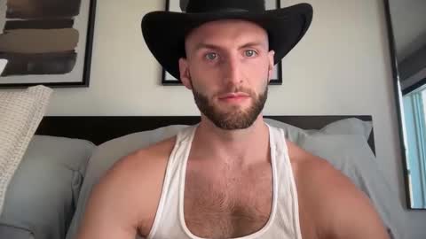 Ryan  Chad online show from 11-19-25, 04:51