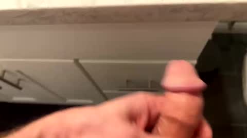 Snapshot of ryanbobby88 chatting on 12-26-24, 04:21 ryanbobby88 online show from 12-26-24, 04:21