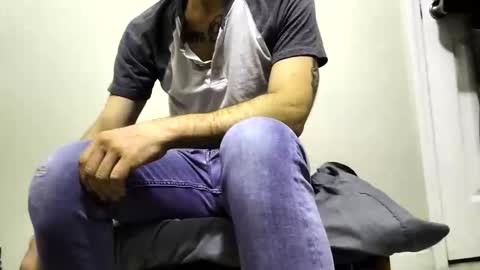 Snapshot of ryanfc85 chatting on 04-10-26, 11:31 RFC666 online show from 04-10-26, 11:31