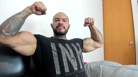 Snapshot of ryanjhonston chatting on 02-13-25, 12:11 Ryan online show from 02-13-25, 12:11