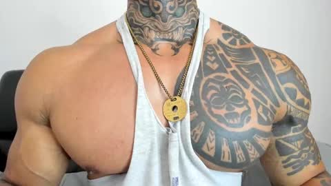 Snapshot of ryanjhonston chatting on 02-14-25, 07:12 Ryan online show from 02-14-25, 07:12