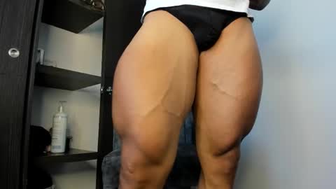 Snapshot of ryanjhonston chatting on 11-08-25, 12:49 Ryan online show from 11-08-25, 12:49