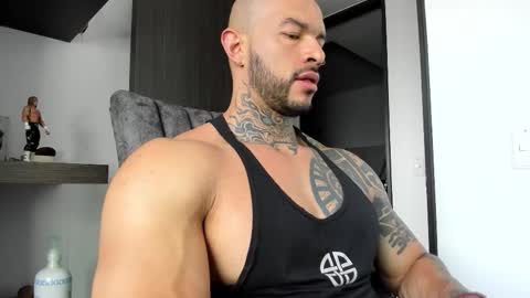 Snapshot of ryanjhonston chatting on 11-15-25, 12:23 Ryan online show from 11-15-25, 12:23