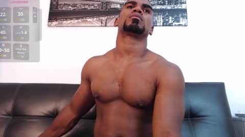 Snapshot of ryannfit chatting on 11-03-25, 02:35 instagram.. Ryandwrn online show from 11-03-25, 02:35