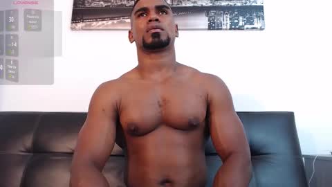 Snapshot of ryannfit chatting on 11-06-25, 03:18 instagram.. Ryandwrn online show from 11-06-25, 03:18