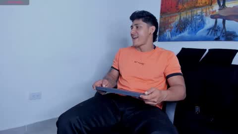 ryanwhite3 online show from 12-19-25, 10:28