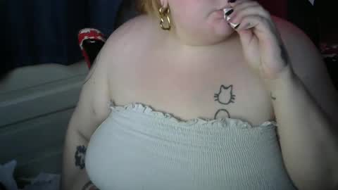 Snapshot of rylee_rosexxx chatting on 05-11-26, 11:46 rylee_rosexxx online show from 05-11-26, 11:46