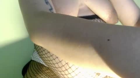 SINGLE WIDOWED MOM online show from 06-19-26, 05:01