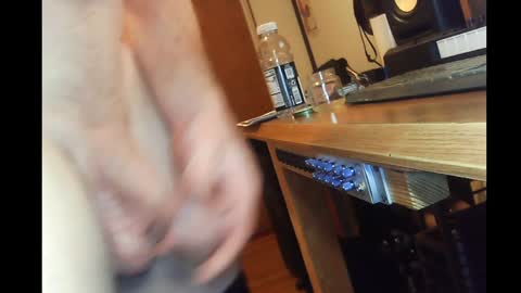 Snapshot of rynoxox chatting on 01-11-25, 08:43 rynoxox online show from 01-11-25, 08:43