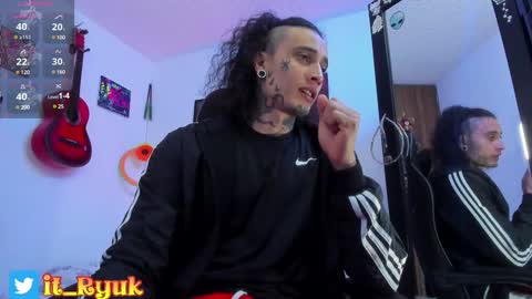 Snapshot of ryuk_it chatting on 01-07-25, 11:16 leopmonk help me reach 100 thumbs up online show from 01-07-25, 11:16