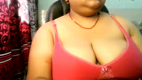 Snapshot of s03286 chatting on 07-18-26, 08:29 HotLovers online show from 07-18-26, 08:29