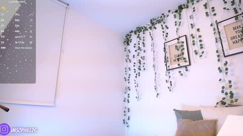 Snapshot of s0phie_26 chatting on 12-20-24, 01:58 Sofia Independent Model online show from 12-20-24, 01:58