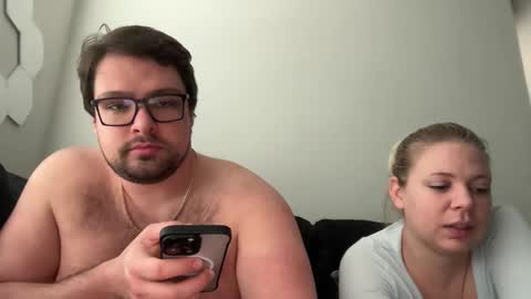 Snapshot of s3061796 chatting on 02-03-26, 01:38 RegSav24 online show from 02-03-26, 01:38